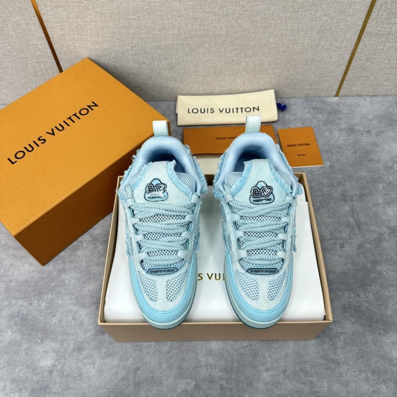 l**is V*t*n sneakers